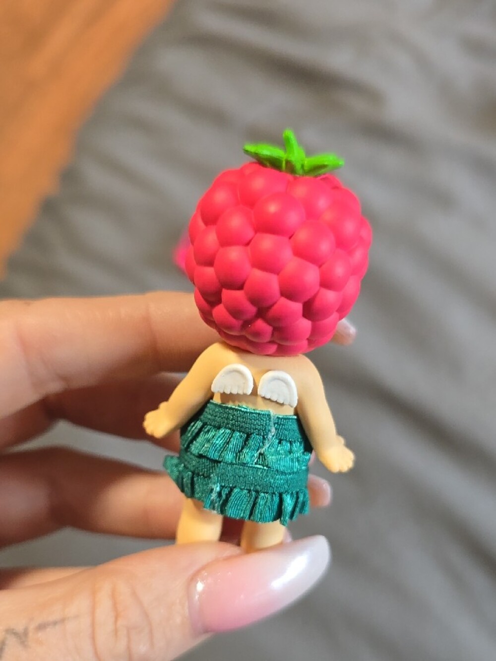 Sonny Angel Fruit Series Rasberry Authentic - Picture 4 of 10
